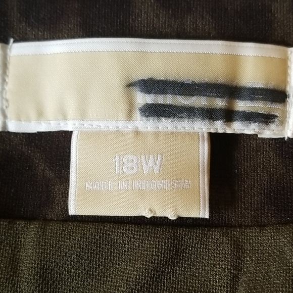 Michael Kors Pencil Skirt - Picture 5 of 8